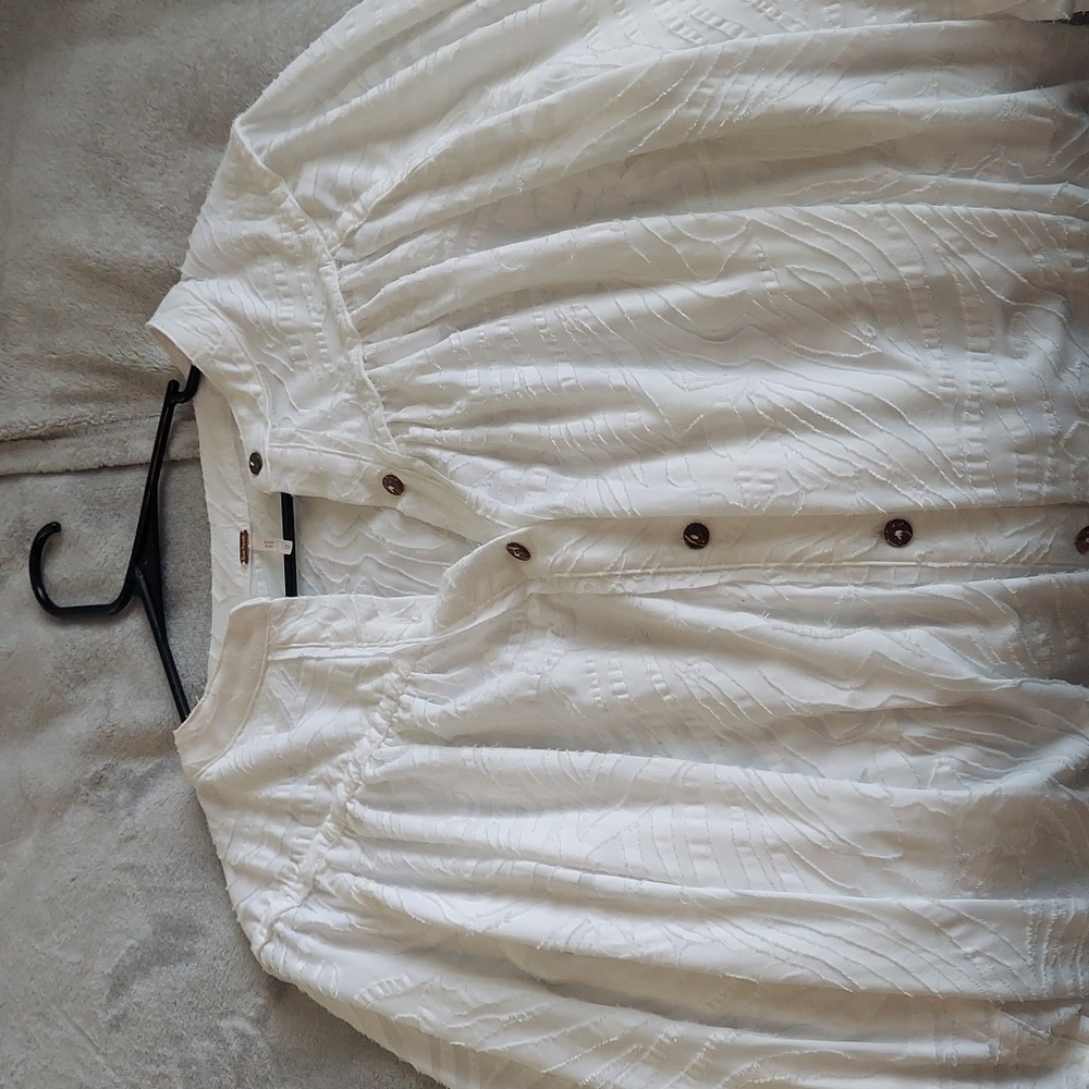 Tunic - Picture 4 of 5